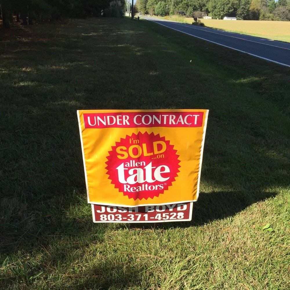 Real estate sign: Under Contract